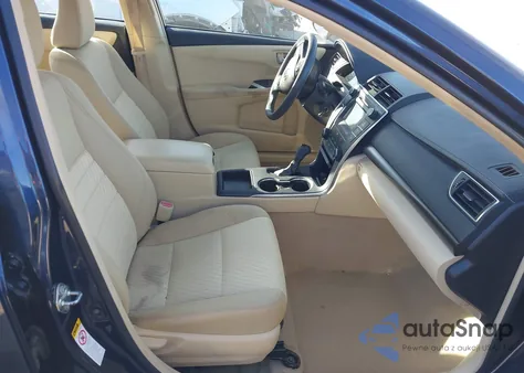 2016 Toyota Camry Le z USA, uszkodzony, nr VIN 4T1BF1FK9GU545019